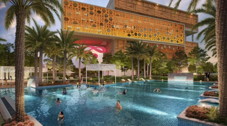 Dosti-Greater-Thane-Amenities-Swimming-Pool-1